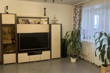 2-к квартира, 62 м², 7/10 эт.