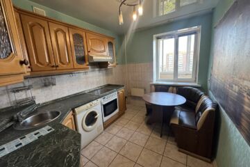 2-к квартира, 50 м², 7/10 эт.